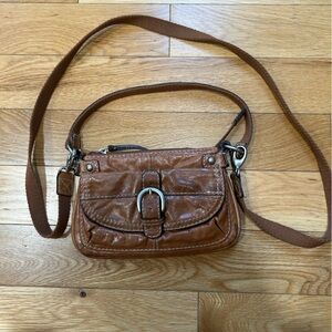 Fossil clutch/crossbody purse